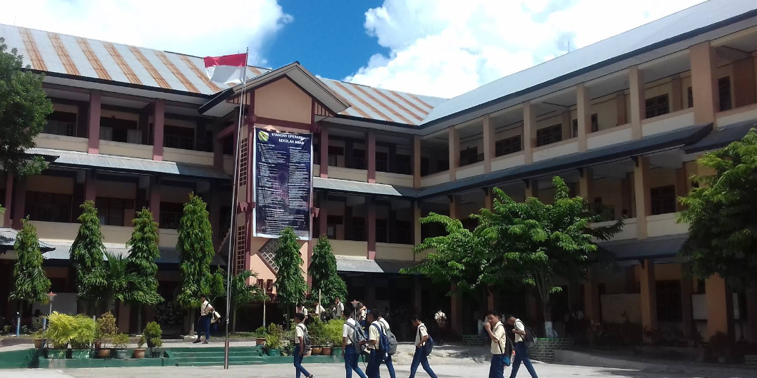 Gambar SMAK Giovanni Kupang