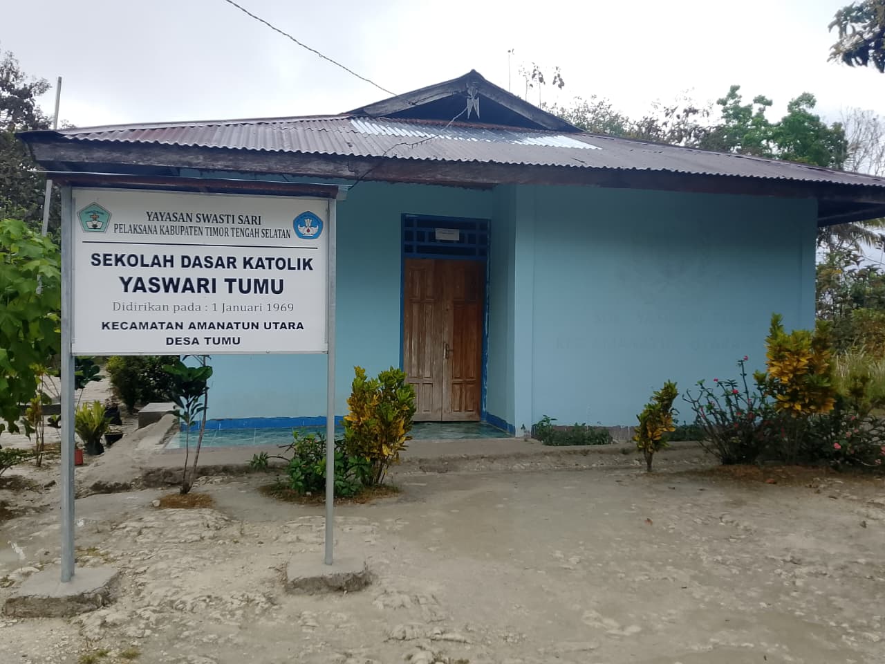 Gambar SDK Yaswari Tumu