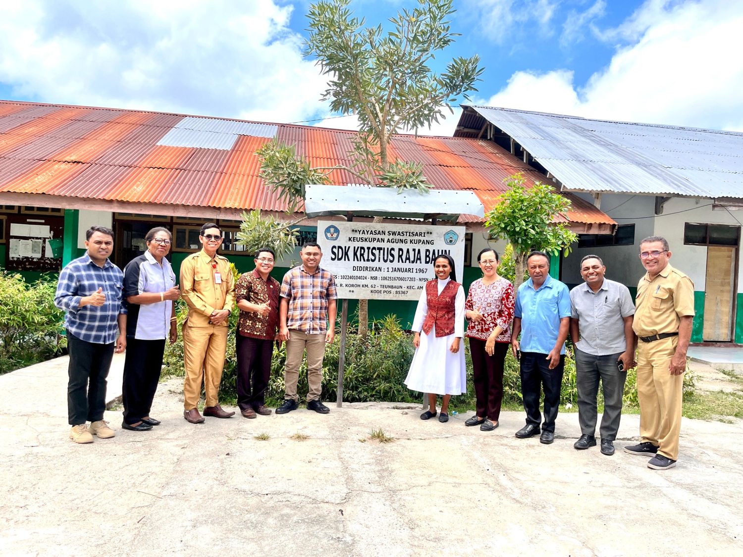 Supervisi Administrasi SDK Kristus Raja Baun